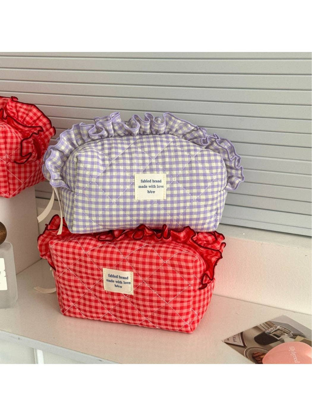 Cosbai - Ruffle Trim Gingham Makeup Bag: Red