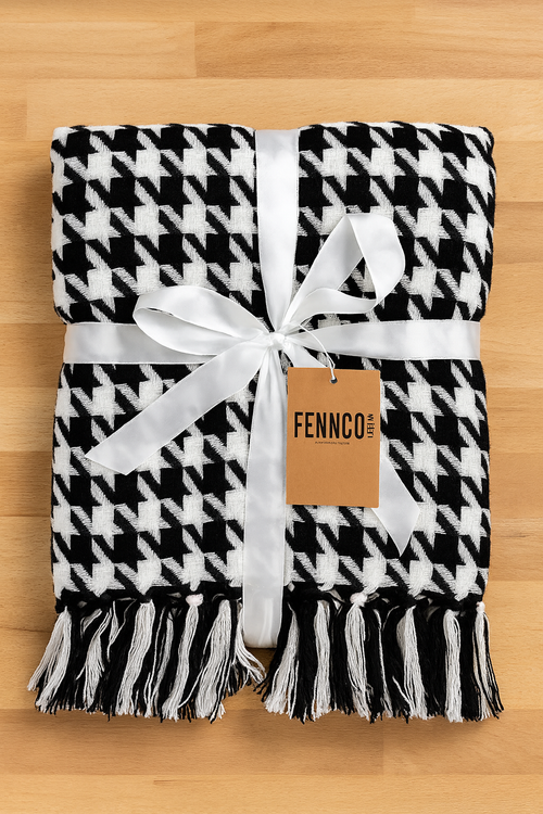Black-White Houndstooth Fringed Throw Blanket